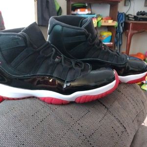 Men's size 8 Air Jordan 11 Retro 'bred'